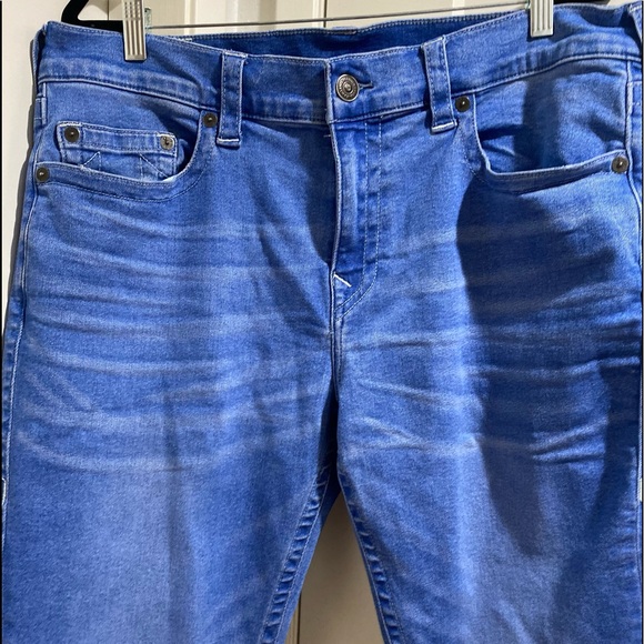 True Religion Ricky Straight Jeans. Size 36. - Picture 9 of 9
